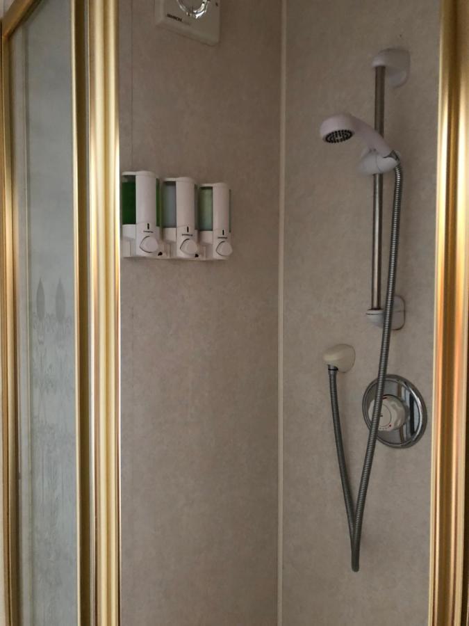 Spindrift Guest House - Adults Only Грейт-Ярмут Екстер'єр фото