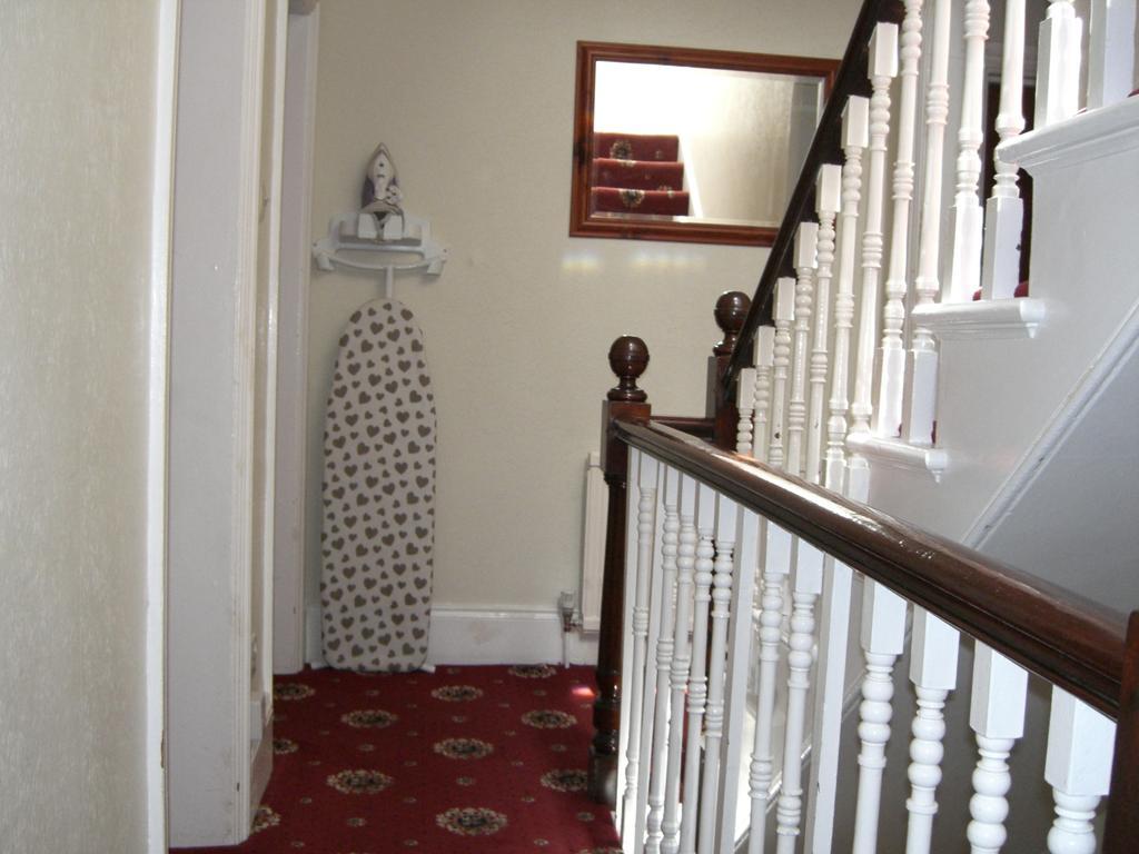 Spindrift Guest House - Adults Only Грейт-Ярмут Екстер'єр фото