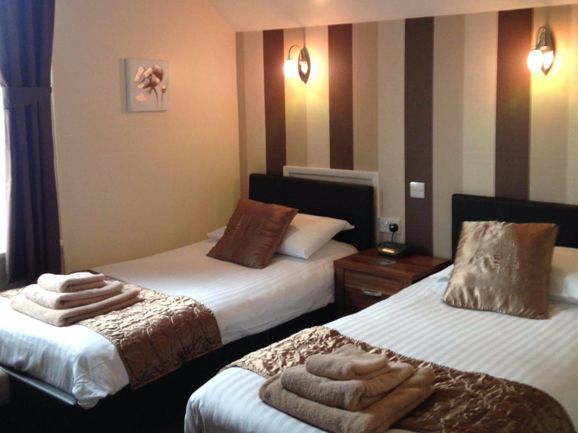 Spindrift Guest House - Adults Only Грейт-Ярмут Екстер'єр фото