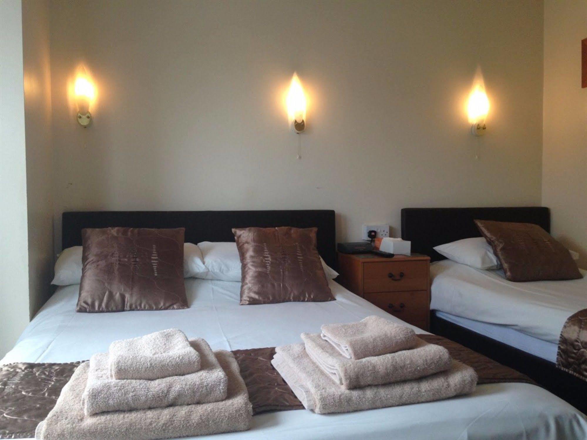 Spindrift Guest House - Adults Only Грейт-Ярмут Екстер'єр фото